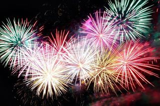 Silvestr bez alkoholu a rachejtlí je pro našince splněný sen - Médium.cz